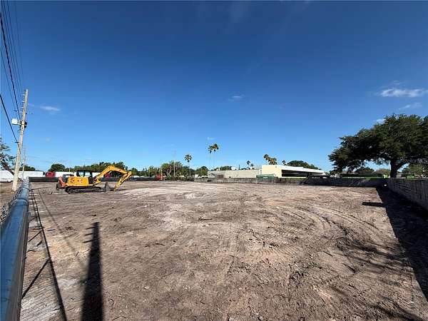 5 Acres of Commercial Land for Lease in Orlando, Florida