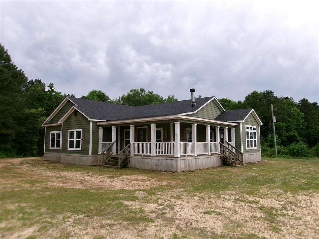10.9 Acres of Land with Home for Sale in Converse, Louisiana