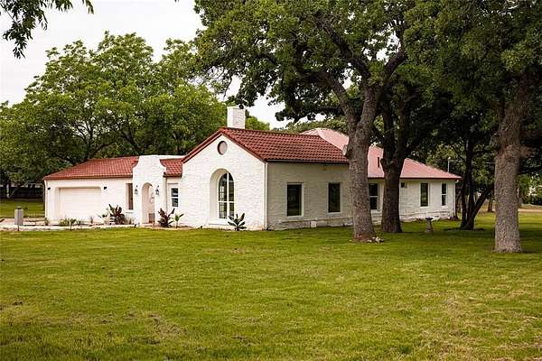 3.38 Acres of Land with Home for Sale in Cleburne, Texas