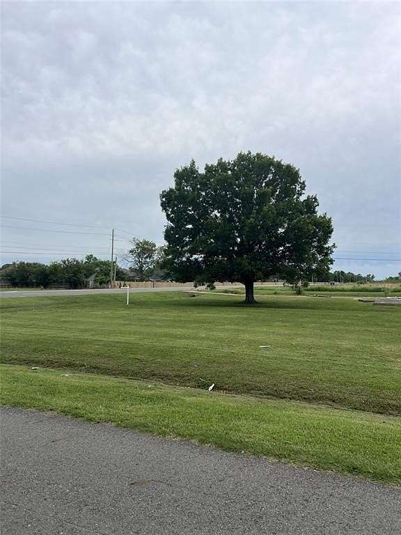 0.76 Acres of Commercial Land for Sale in Bossier City, Louisiana