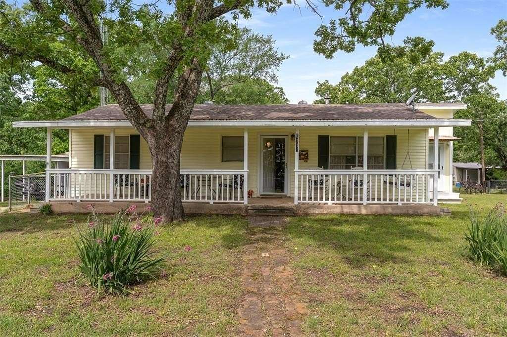 21.4 Acres of Land with Home for Sale in Bonham, Texas