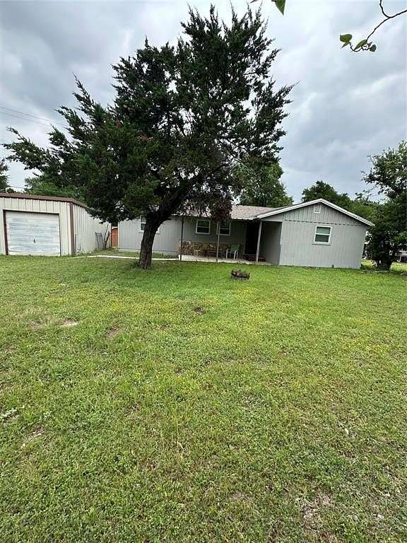 1.84 Acres of Land with Home for Lease in Morgan, Texas