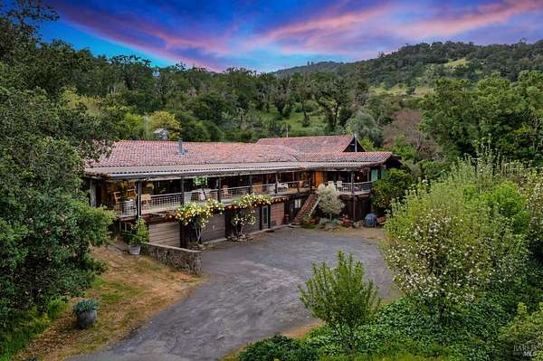 32.4 Acres of Land with Home for Sale in Sonoma, California
