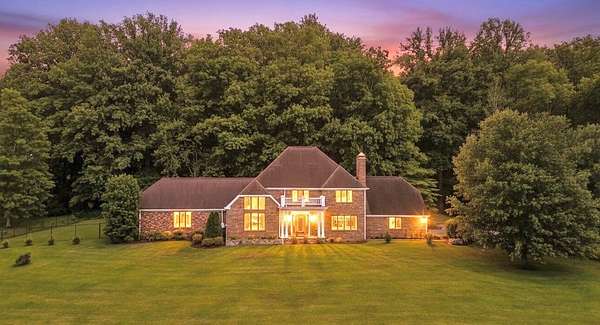 8 Acres of Land with Home for Sale in Monticello, Kentucky