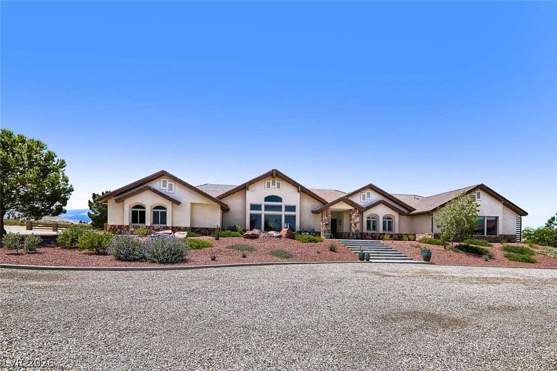 10 Acres of Land with Home for Sale in Las Vegas, Nevada
