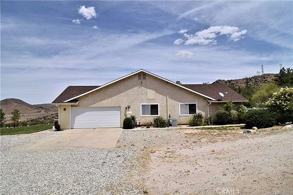 6 Acres of Land with Home for Sale in Acton, California