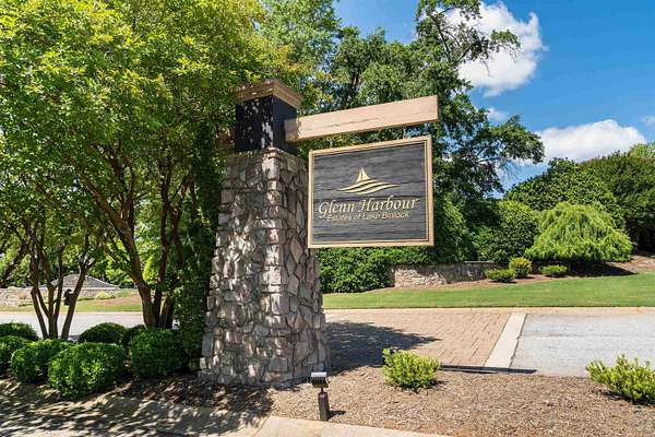 1.48 Acres of Residential Land for Sale in Chesnee, South Carolina