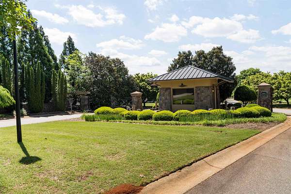 1.48 Acres of Residential Land for Sale in Chesnee, South Carolina