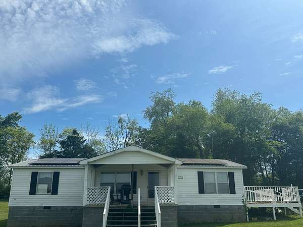 16 Acres of Land with Home for Sale in Speedwell, Tennessee