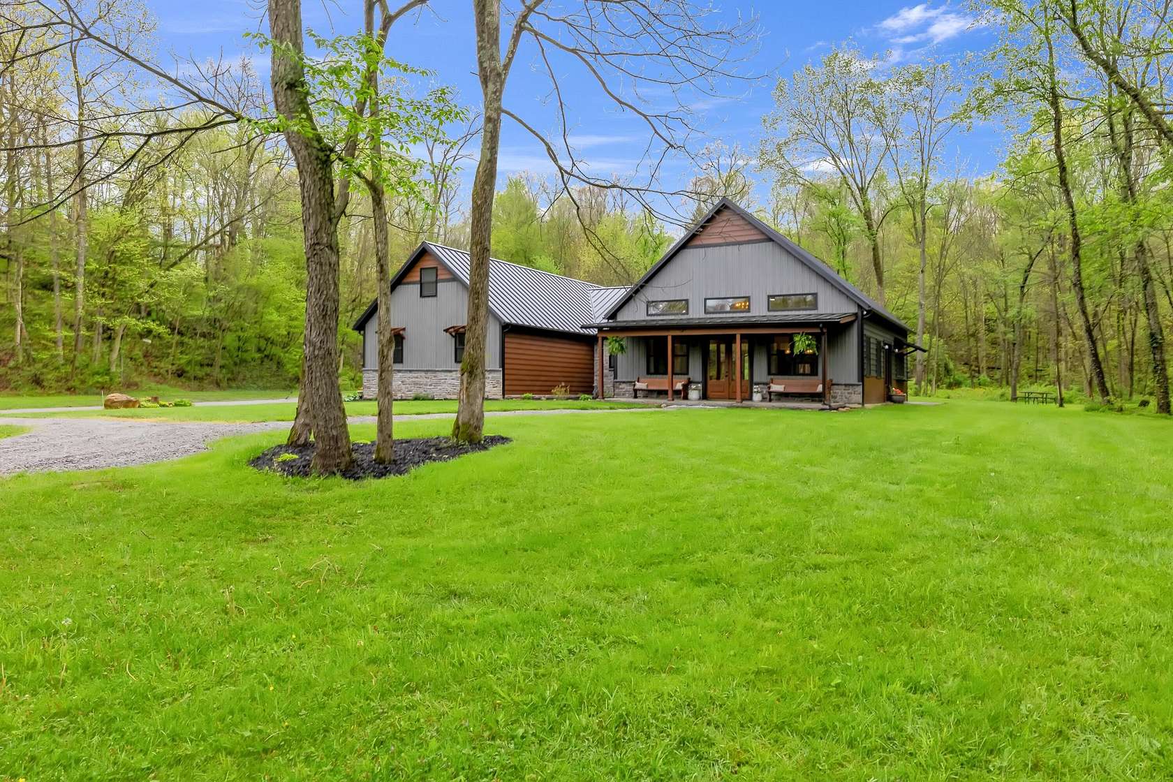 5.44 Acres of Land with Home for Sale in Mansfield, Ohio