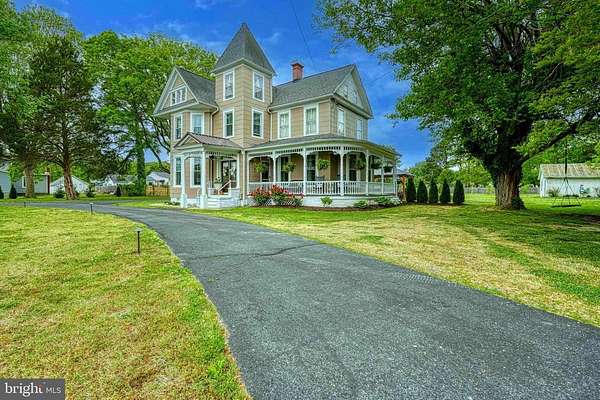 1.67 Acres of Land with Home for Sale in Cambridge, Maryland