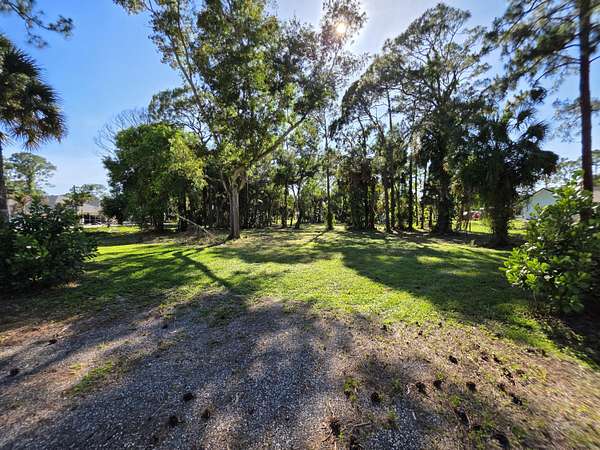 1.25 Acres of Land for Sale in The Acreage, Florida