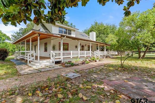 4 Acres of Land with Home for Sale in Lindale, Texas