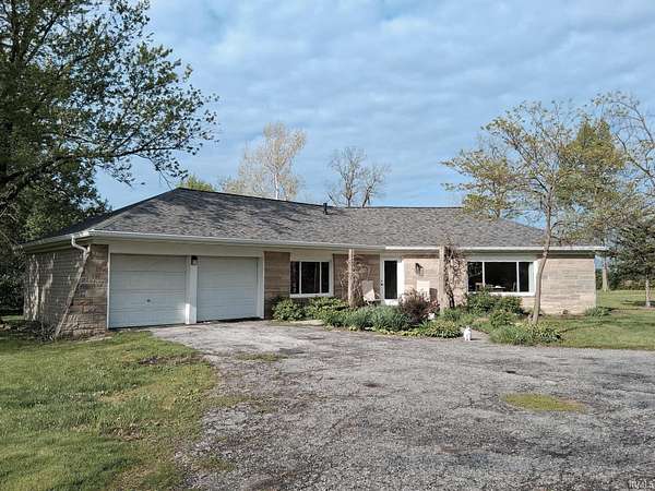 7 Acres of Land with Home for Sale in Fort Wayne, Indiana