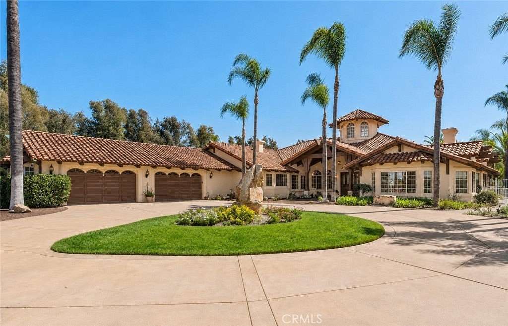 2 Acres of Land with Home for Sale in Bonsall, California