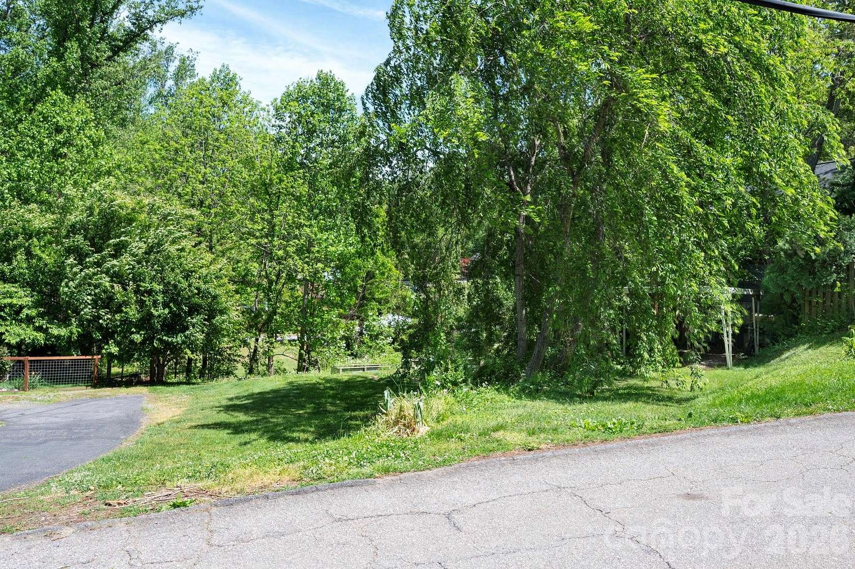 0.11 Acres of Residential Land for Sale in Asheville, North Carolina