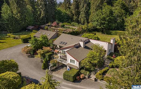 4.62 Acres of Land with Home for Sale in Port Angeles, Washington