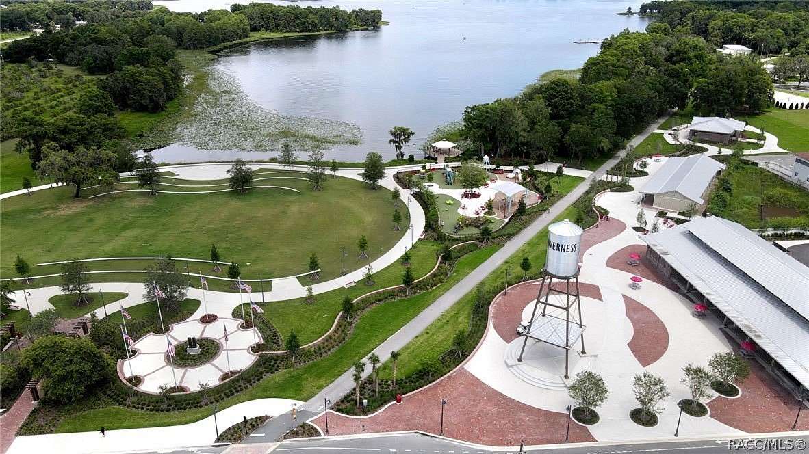 1.26 Acres of Land for Sale in Beverly Hills, Florida