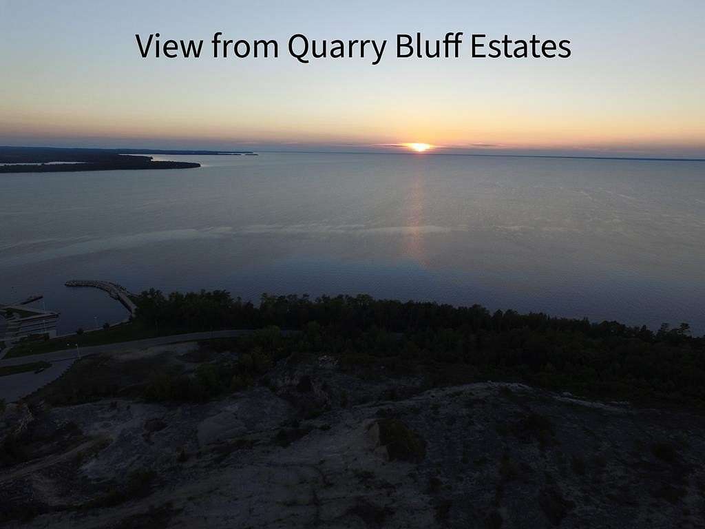 1 Acre of Commercial Land for Sale in Sturgeon Bay, Wisconsin