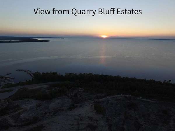 1 Acre of Commercial Land for Sale in Sturgeon Bay, Wisconsin