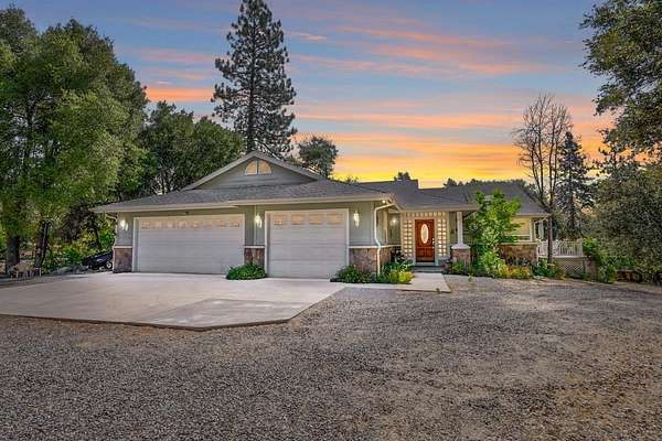 3.83 Acres of Land with Home for Sale in Ahwahnee, California