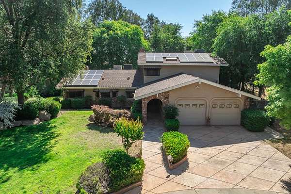 2.67 Acres of Land with Home for Sale in Clovis, California