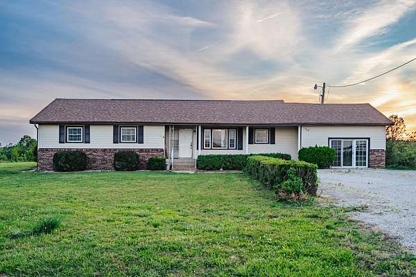 33.6 Acres of Land with Home for Sale in West Plains, Missouri