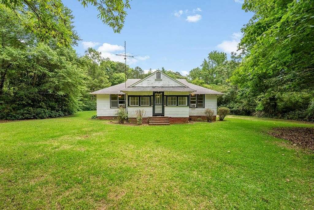 5 Acres of Land with Home for Sale in Pine Mountain Valley, Georgia