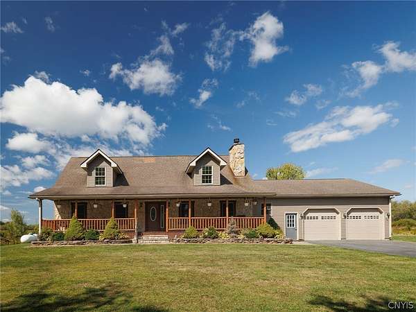 17.9 Acres of Recreational Land with Home for Sale in Philadelphia, New York