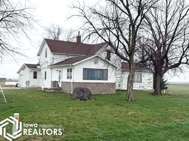 5.6 Acres of Land with Home for Sale in Lu Verne, Iowa