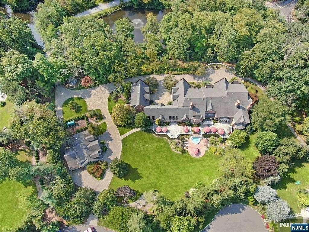 6.54 Acres of Land with Home for Sale in Franklin Lakes, New Jersey