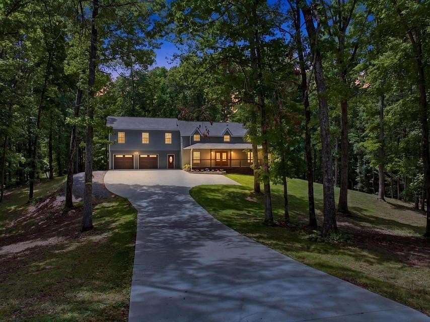 2 Acres of Land with Home for Sale in Cleveland, Tennessee