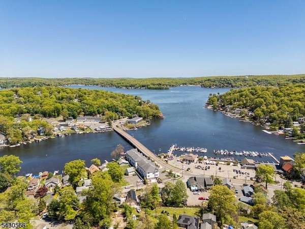 0.2 Acres of Residential Land for Sale in Hopatcong, New Jersey
