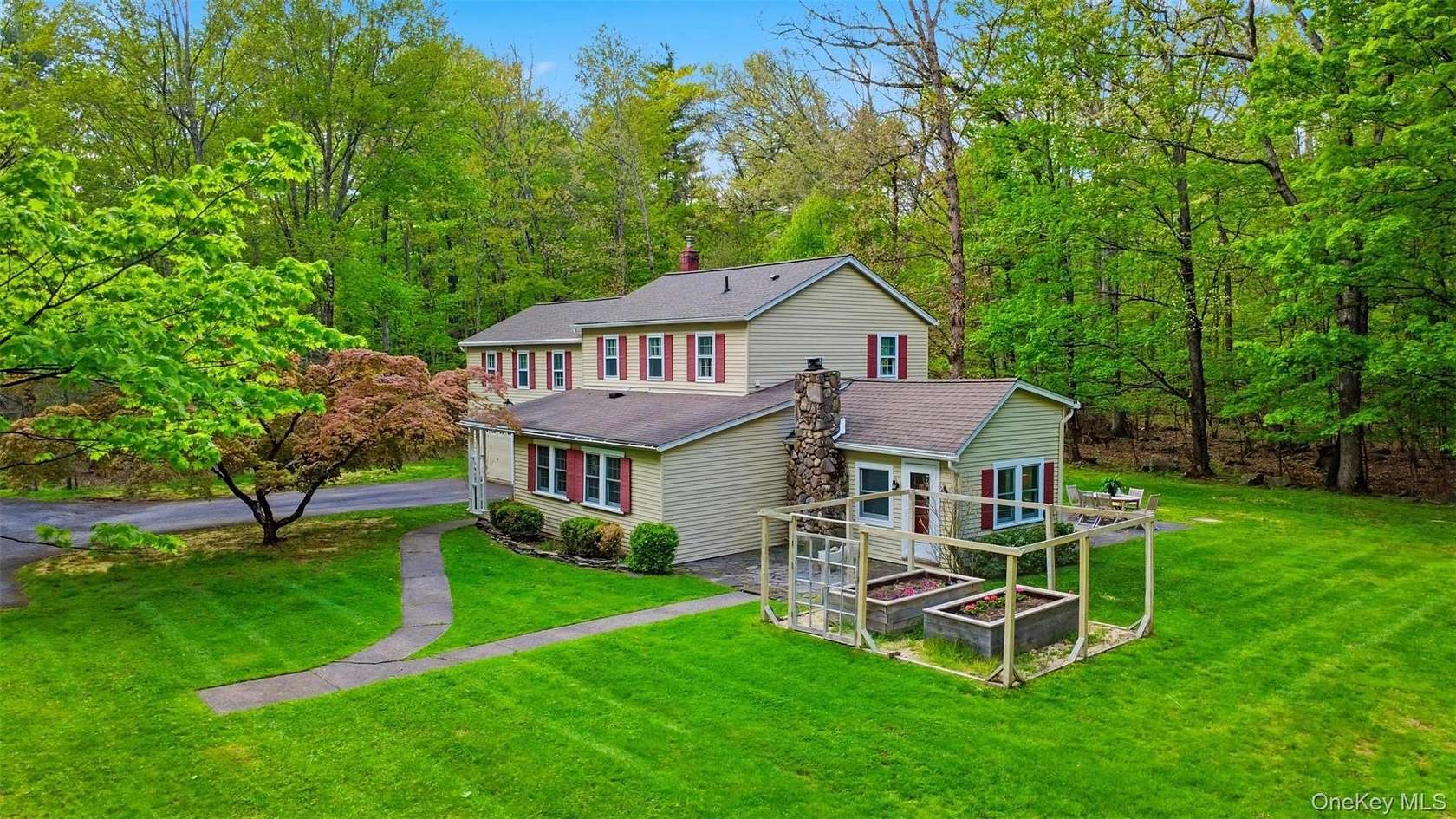 3.27 Acres of Land with Home for Sale in Bearsville, New York