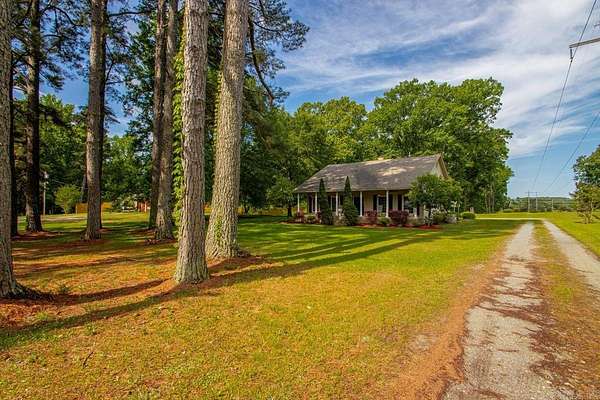 2.88 Acres of Land with Home for Sale in Sheridan, Arkansas