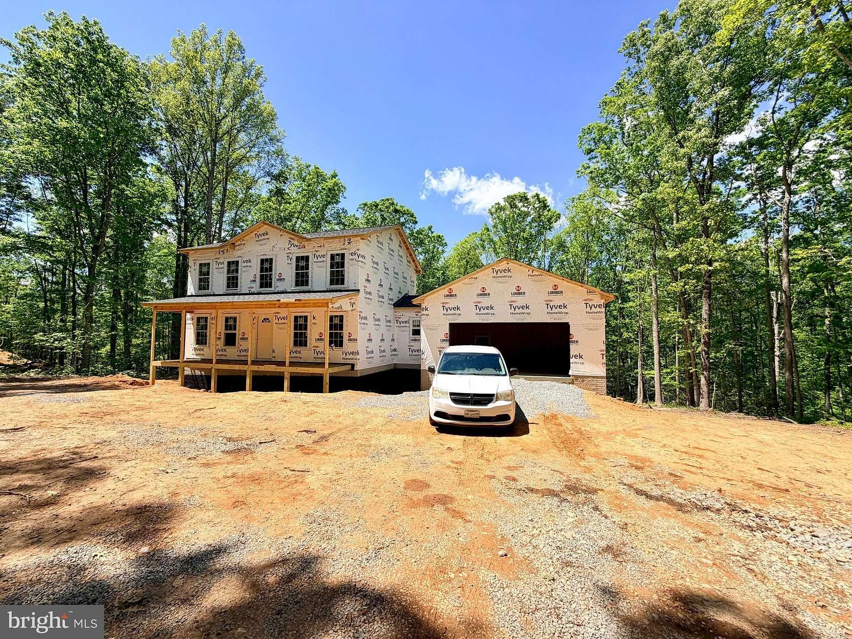 2.53 Acres of Land with Home for Sale in Rhoadesville, Virginia