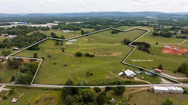 83 Acres of Agricultural Land with Home for Sale in Sparta, Tennessee