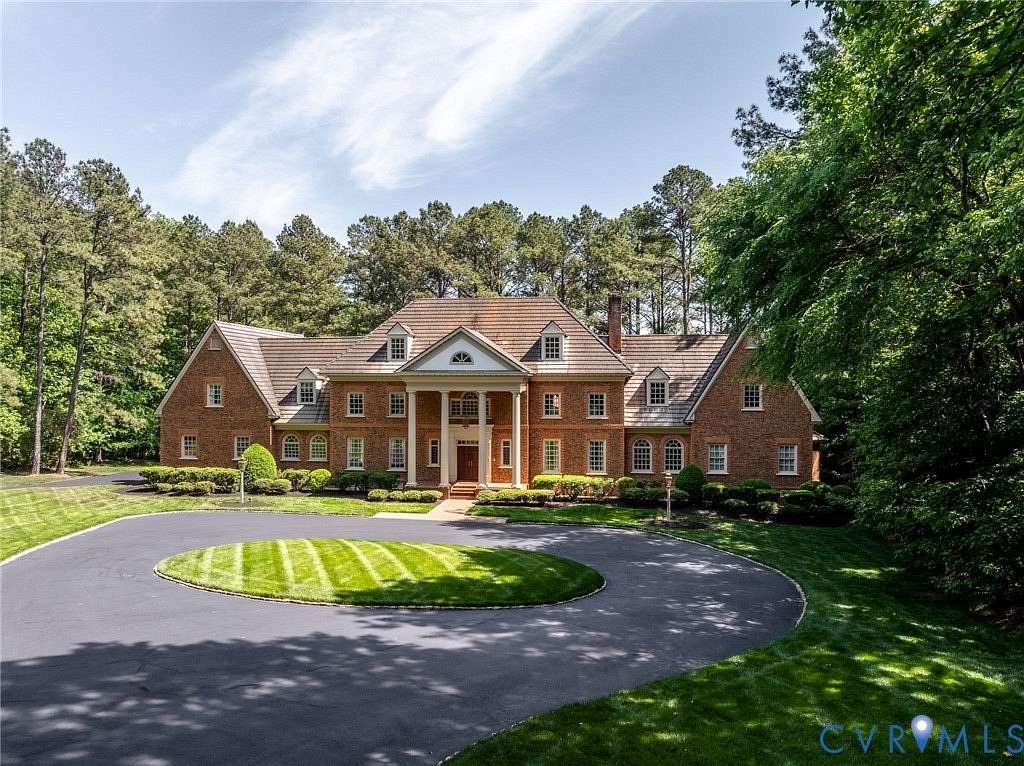 4 Acres of Land with Home for Sale in Richmond, Virginia
