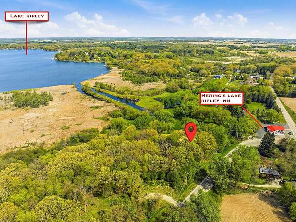 1.5 Acres of Residential Land for Sale in Cambridge, Wisconsin