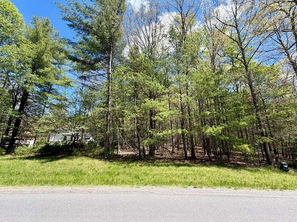 0.33 Acres of Residential Land for Sale in Daniels, West Virginia