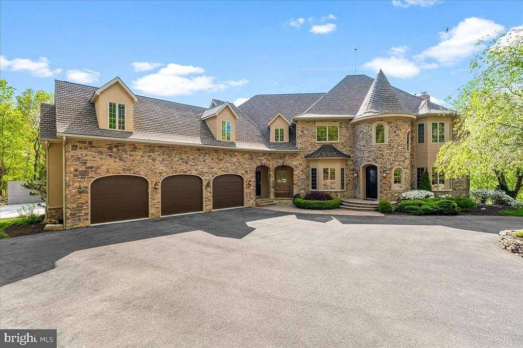 3.49 Acres of Land with Home for Sale in Waynesboro, Pennsylvania