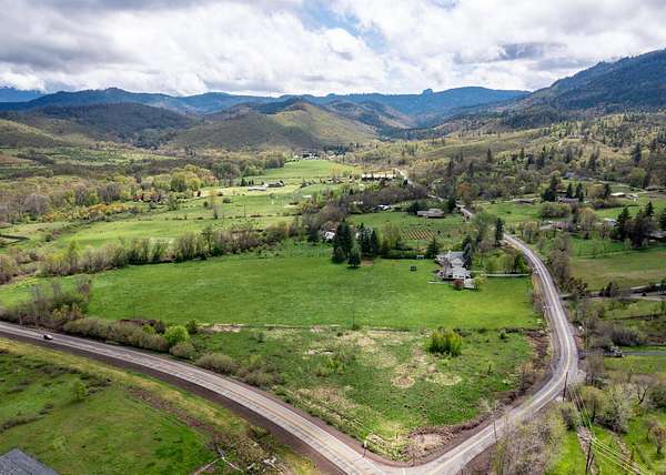 2.4 Acres of Residential Land for Sale in Ashland, Oregon
