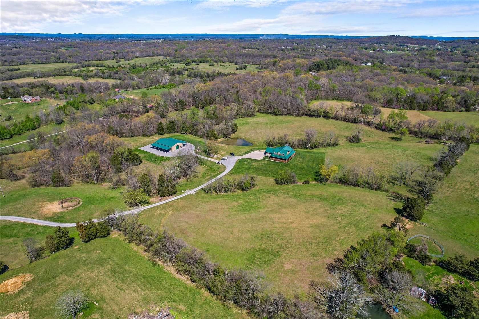 23.5 Acres of Land with Home for Sale in Lebanon, Tennessee