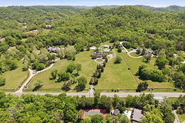 21.5 Acres of Improved Land for Sale in Nashville, Tennessee