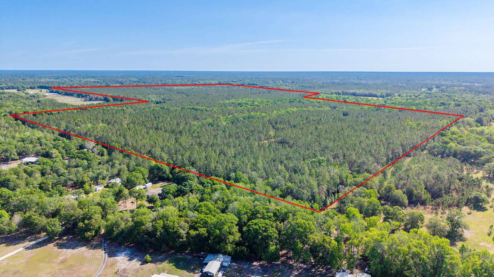 325 Acres of Land for Sale in Starke, Florida