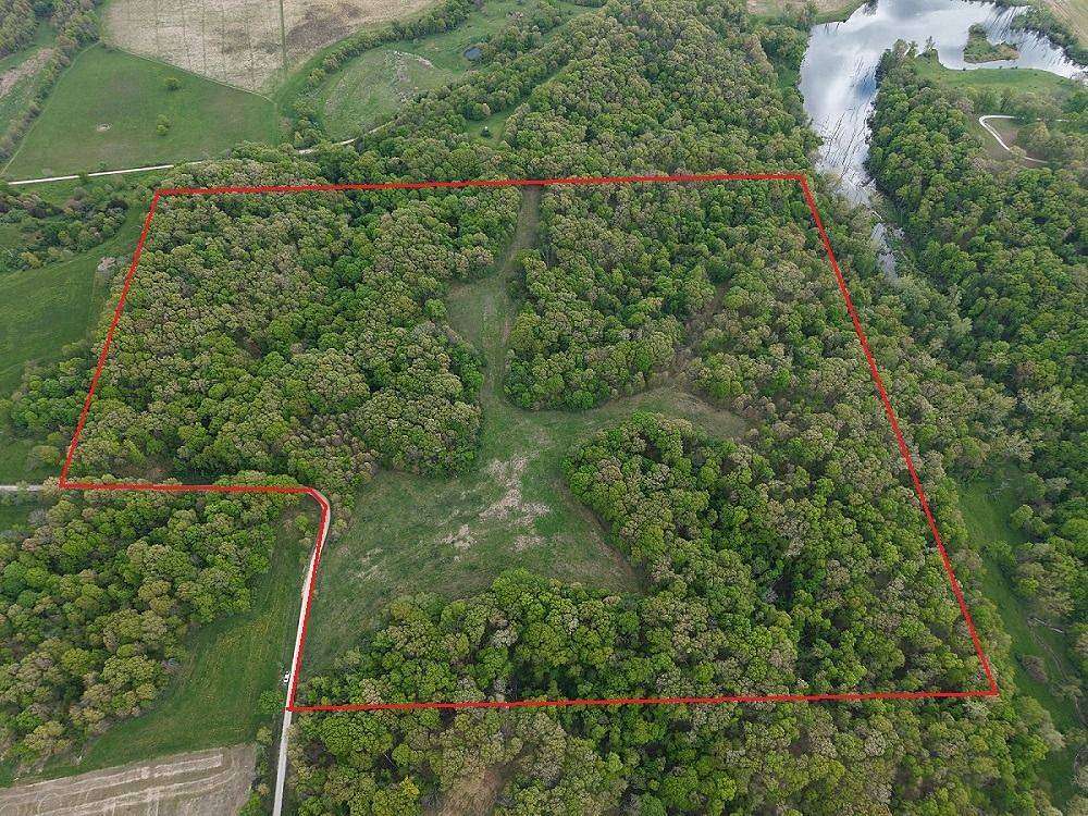 58 Acres of Land for Sale in Smithfield, Illinois