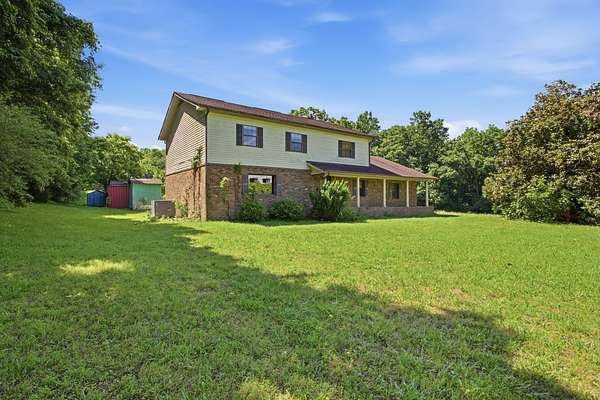 19.3 Acres of Recreational Land with Home for Sale in Mount Pleasant, Tennessee
