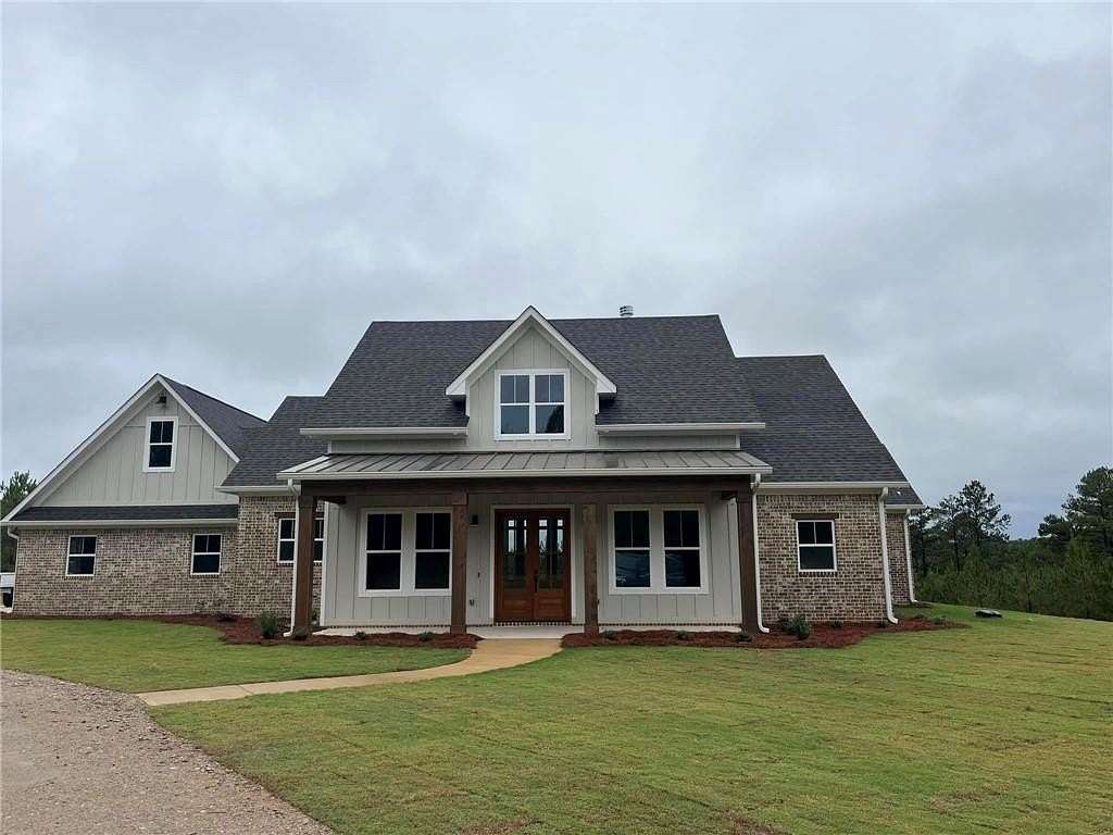 3 Acres of Land with Home for Sale in Auburn, Alabama