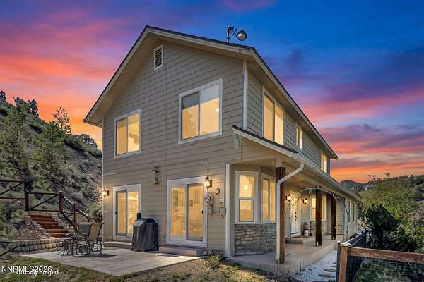 2 Acres of Land with Home for Sale in Reno, Nevada