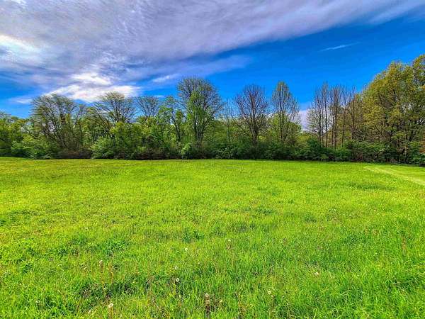 2.58 Acres of Residential Land for Sale in Freedom Township, Illinois